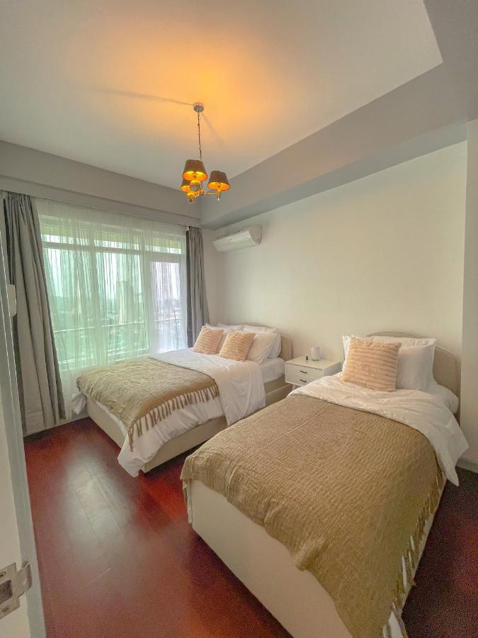 City Center- Balcony Suite Cebu Stadt Exterior foto