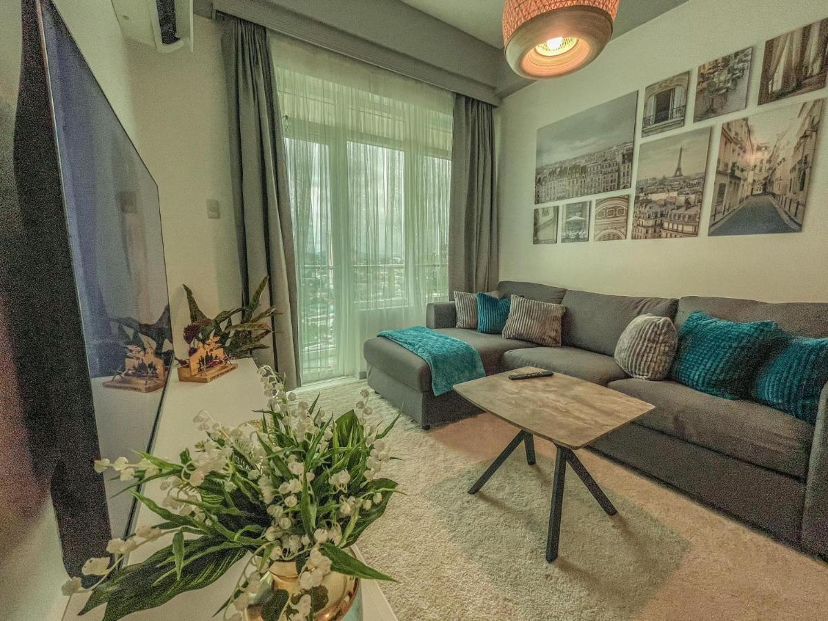 City Center- Balcony Suite Cebu Stadt Exterior foto