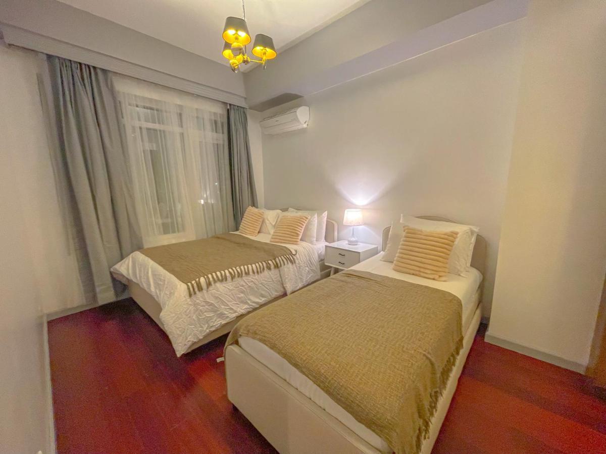 City Center- Balcony Suite Cebu Stadt Exterior foto